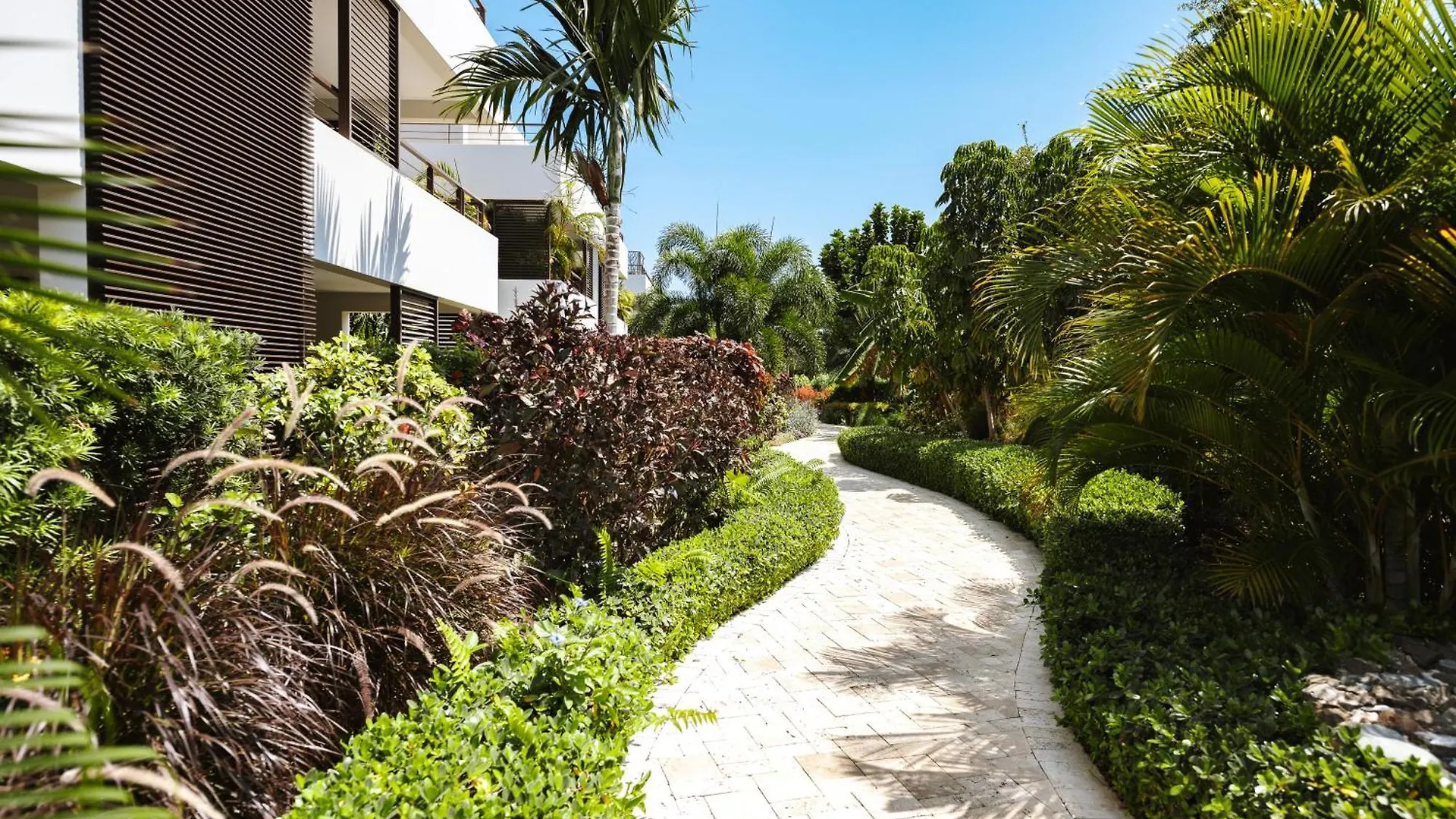 Jan Sofat Lux - 2 Swimming Pools - 2 Bedroom Apartment Mariposa Willemstad