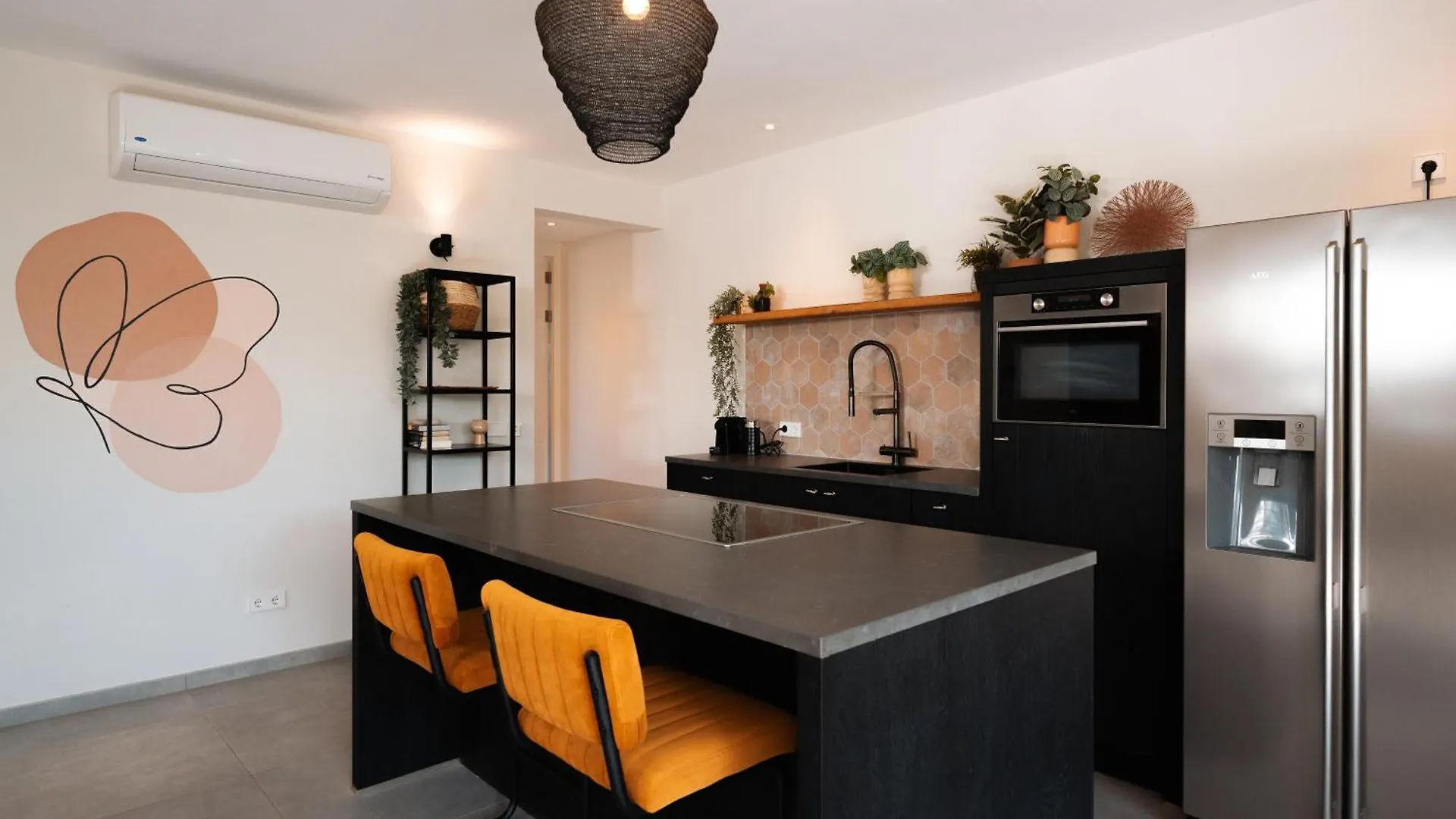 Jan Sofat Lux - 2 Swimming Pools - 2 Bedroom Apartment Mariposa Willemstad